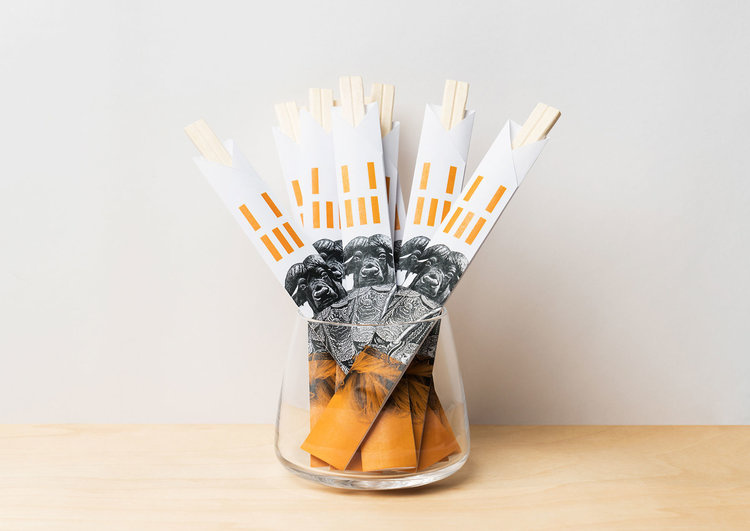 Soo Zee 23肉面湯餐廳拼貼風(fēng)格餐飲品牌形象設(shè)計與外賣包裝設(shè)計 Soo Zee 23肉面湯餐廳拼貼風(fēng)格餐飲品牌形象設(shè)計與外賣包裝設(shè)計