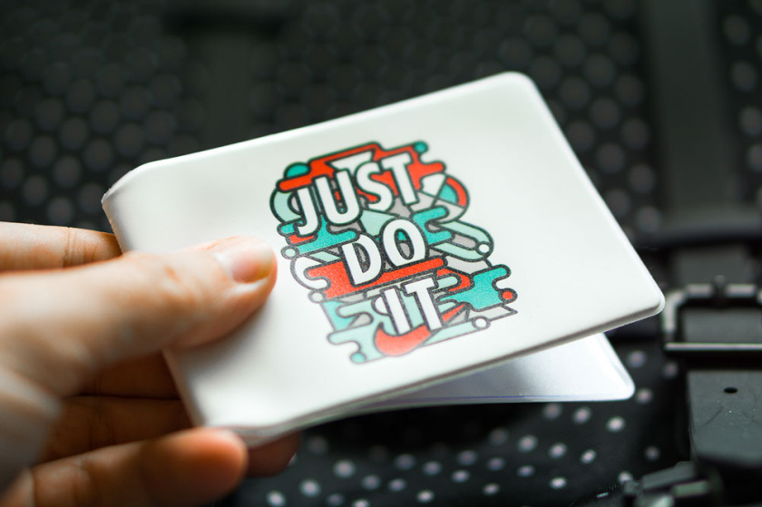 美麗和創(chuàng)意的平面設(shè)計(jì)想法-耐克學(xué)?？ㄍㄙN紙?jiān)O(shè)計(jì)