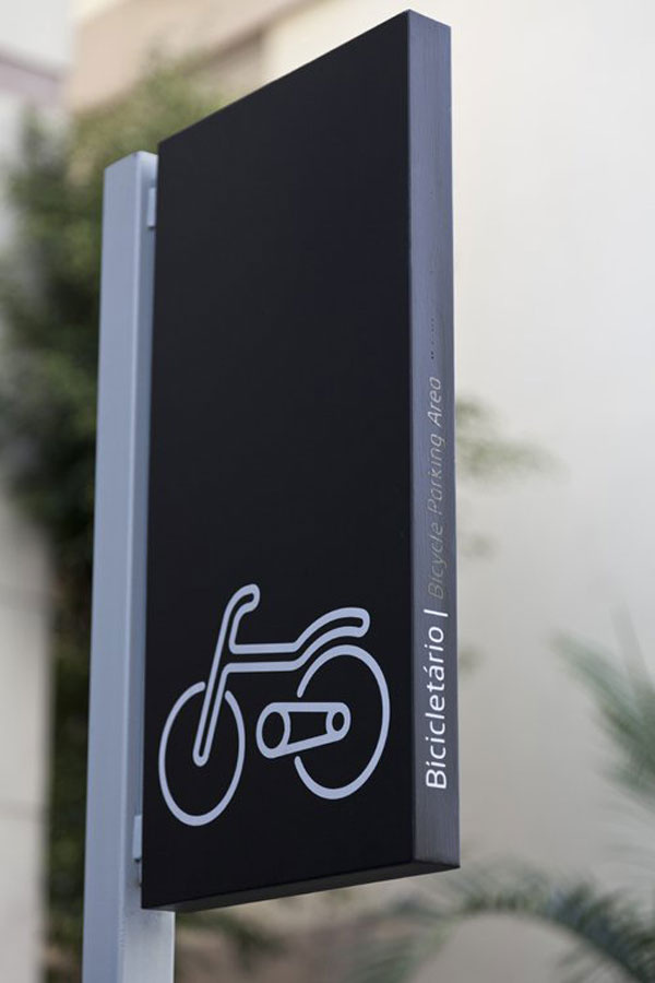 30創(chuàng)意標(biāo)牌板設(shè)計-上海導(dǎo)視設(shè)計公司