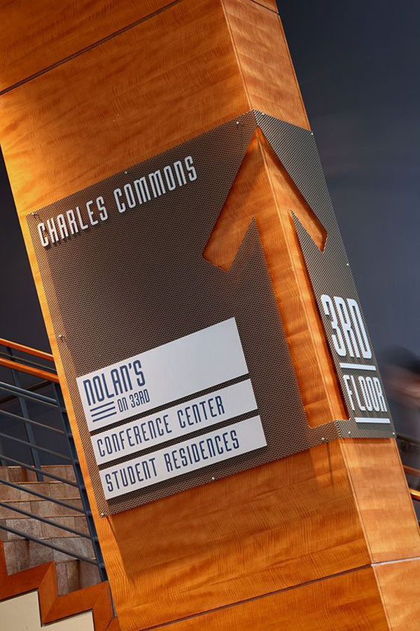 30創(chuàng)意標(biāo)牌板設(shè)計-上海導(dǎo)視設(shè)計公司