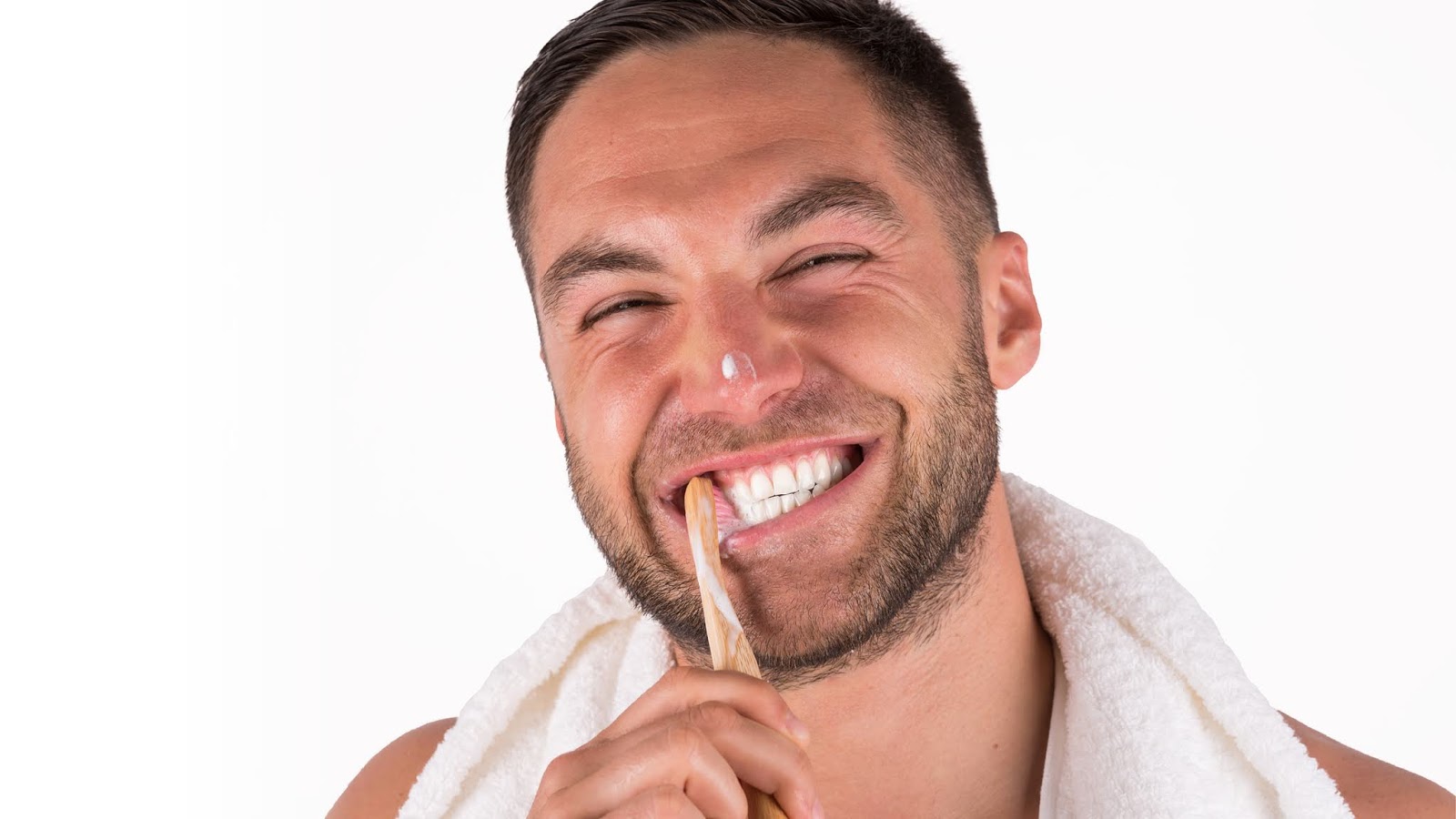 nordics純天然牙刷品牌包裝設(shè)計(jì)