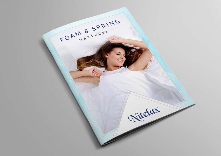 nitelax床墊畫冊設計，左右布局風格