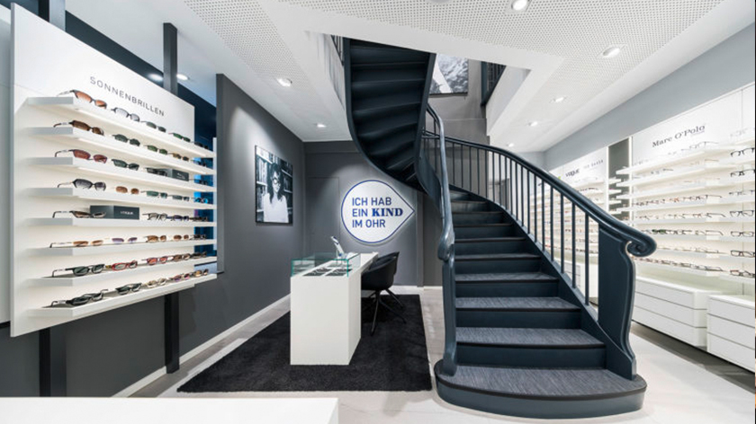 KIND 眼鏡旗艦店店鋪設計,冷色淡灰風格 KIND 眼鏡旗艦店店鋪設計,冷色淡灰風格