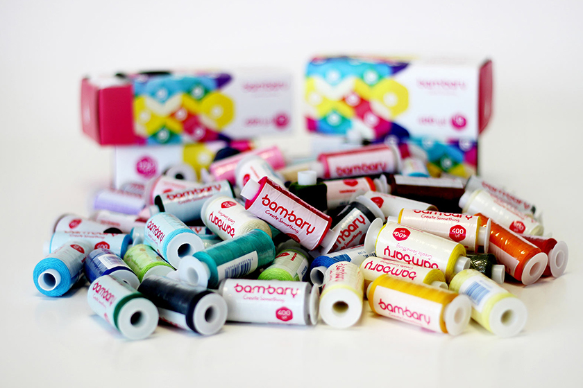 bambary毛線品牌命名logo設(shè)計(jì)與品牌vi形象設(shè)計(jì)。多彩的六邊形色塊