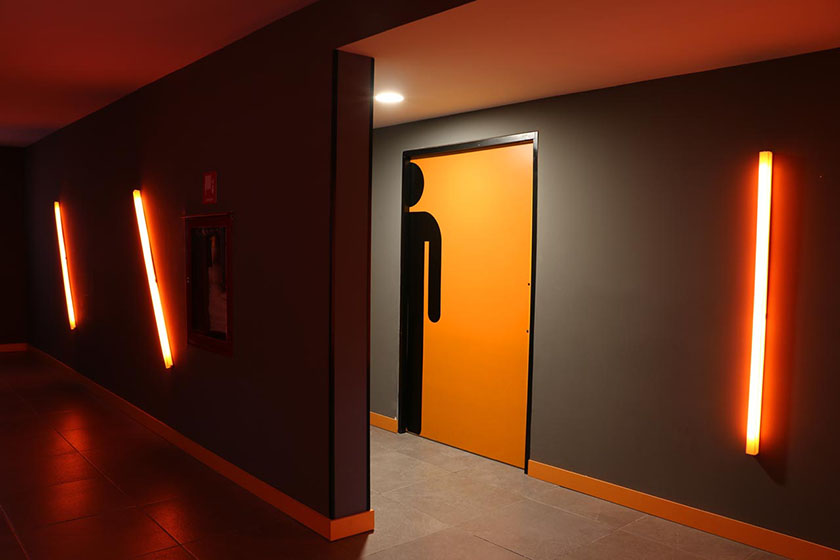 充滿活力激情與超現(xiàn)實主義的CINEBOX電影院品牌vi設計空間設計 充滿活力激情與超現(xiàn)實主義的CINEBOX電影院品牌vi設計空間設計