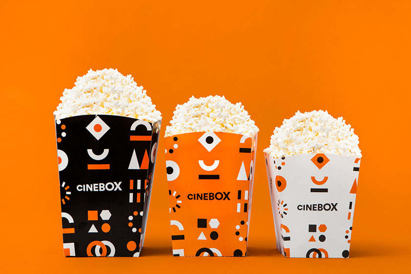 充滿活力激情與超現(xiàn)實主義的CINEBOX電影院品牌vi設計空間設計 充滿活力激情與超現(xiàn)實主義的CINEBOX電影院品牌vi設計空間設計