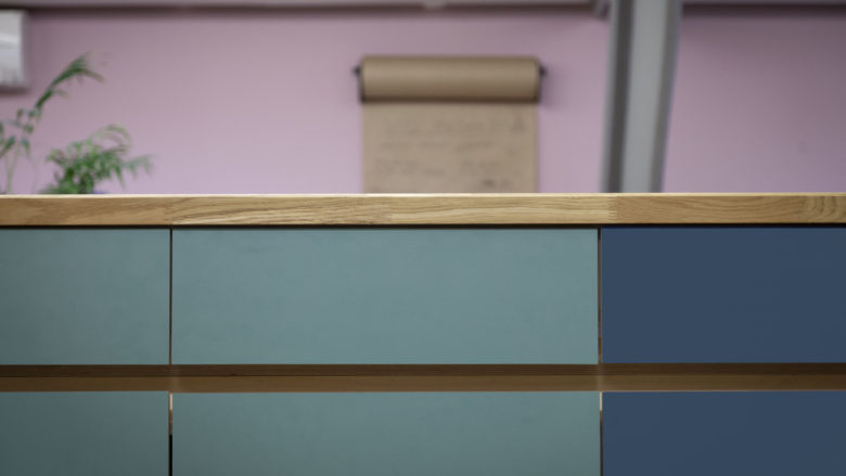 Allegra集團(tuán)辦公室空間設(shè)計(jì)，保持良好通風(fēng)和寬敞的氛圍