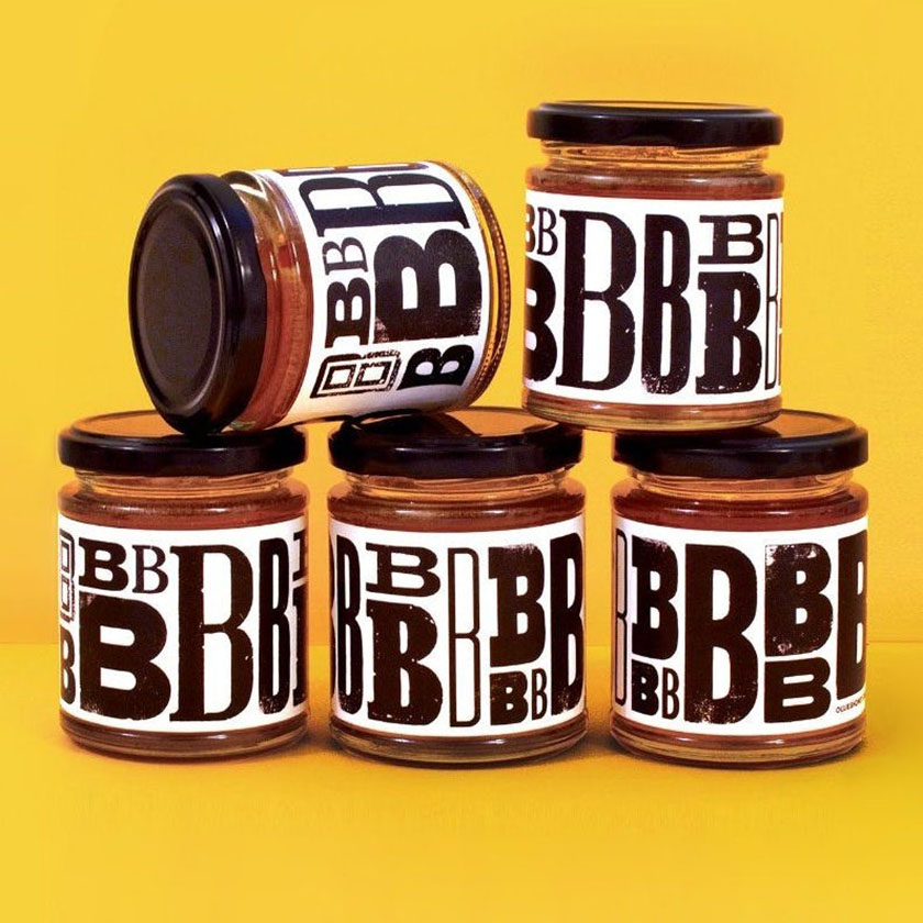 9款鼓舞人心的2019年包裝設(shè)計趨勢-黑白包裝