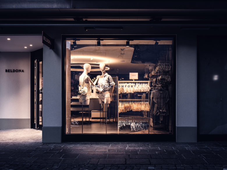 Beldona女士內(nèi)衣品牌連鎖店鋪si空間設計，一個自然溫暖的環(huán)境