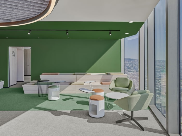 施耐德電氣辦公室室內(nèi)空間設(shè)計，良好的開放辦公環(huán)境與隔音設(shè)計