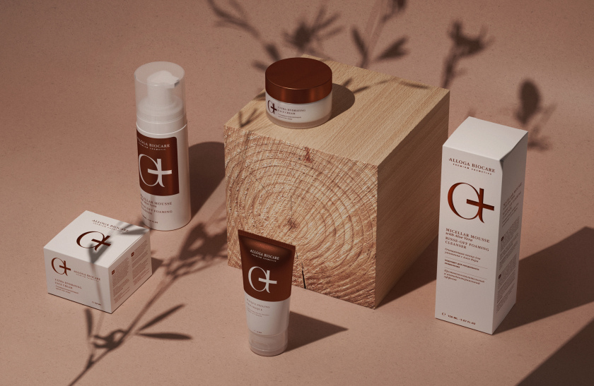 Alloga Biocare高端化妝品包裝設計,古銅色“a+”連字形成醫(yī)學和美學關(guān)系視覺符號 Alloga Biocare高端化妝品包裝設計,古銅色“a+”連字形成醫(yī)學和美學關(guān)系視覺符號