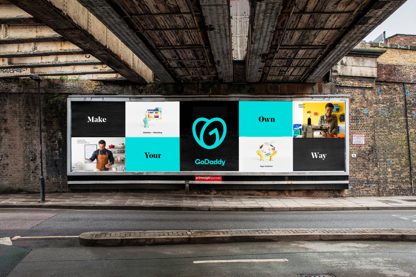 GoDaddy 域名注冊商和網(wǎng)站空間托管公司心形logo設(shè)計(jì)vi設(shè)計(jì)