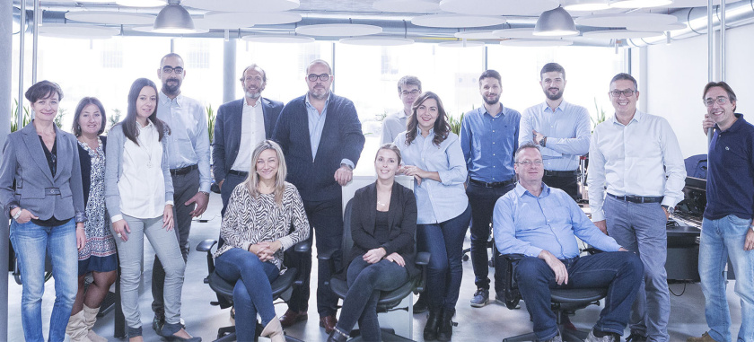 Tera Energy 能源咨詢公司logo設(shè)計vi設(shè)計，動態(tài)圓點科技風(fēng)格