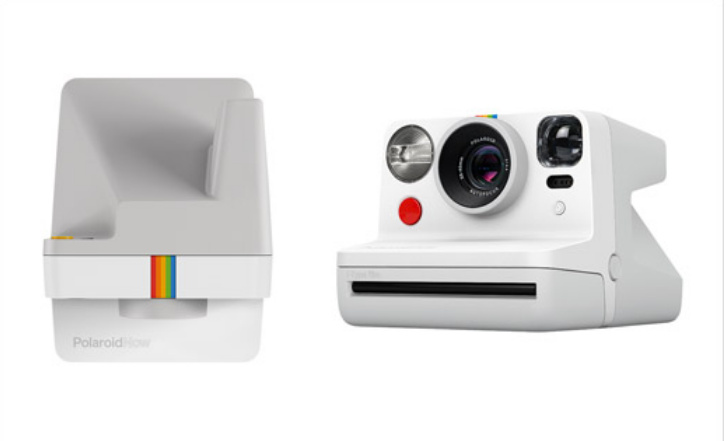 寶麗來相機(jī)公布統(tǒng)一的品牌命名與logo設(shè)計(jì)——帶有5個(gè)色條的設(shè)計(jì)