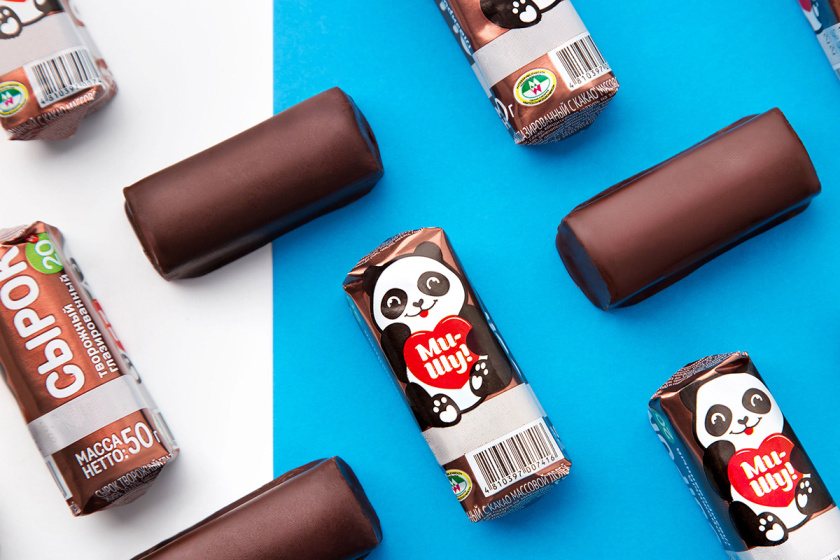 Mi-Shu 巧克力釉豆腐干包裝設計,品牌命名與熊貓插畫設計 Mi-Shu 巧克力釉豆腐干包裝設計,品牌命名與熊貓插畫設計