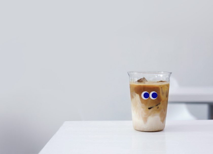 NMA CAFE 咖啡包裝設(shè)計(jì)“單色幾何元素”風(fēng)格