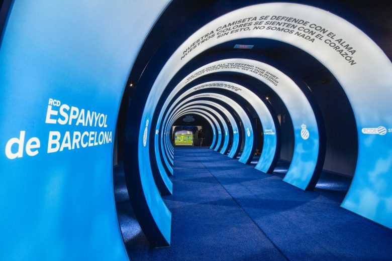 西班牙皇家馬德里球隊(duì)”時(shí)光隧道“球員入場(chǎng)通道設(shè)計(jì)