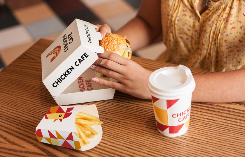 Chicken Cafe 幾何色塊小雞咖啡餐飲”LOGO+輔助圖形”設(shè)計(jì)