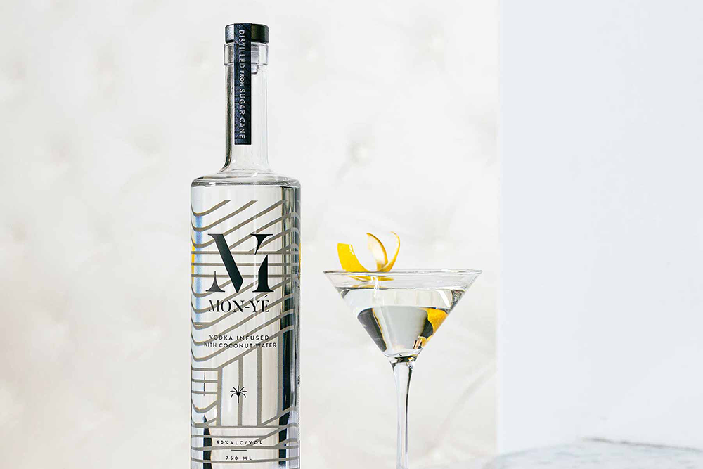 MON-YéVodka西非伏特加酒水包裝設(shè)計，紡織品團案+MV品牌logo設(shè)計