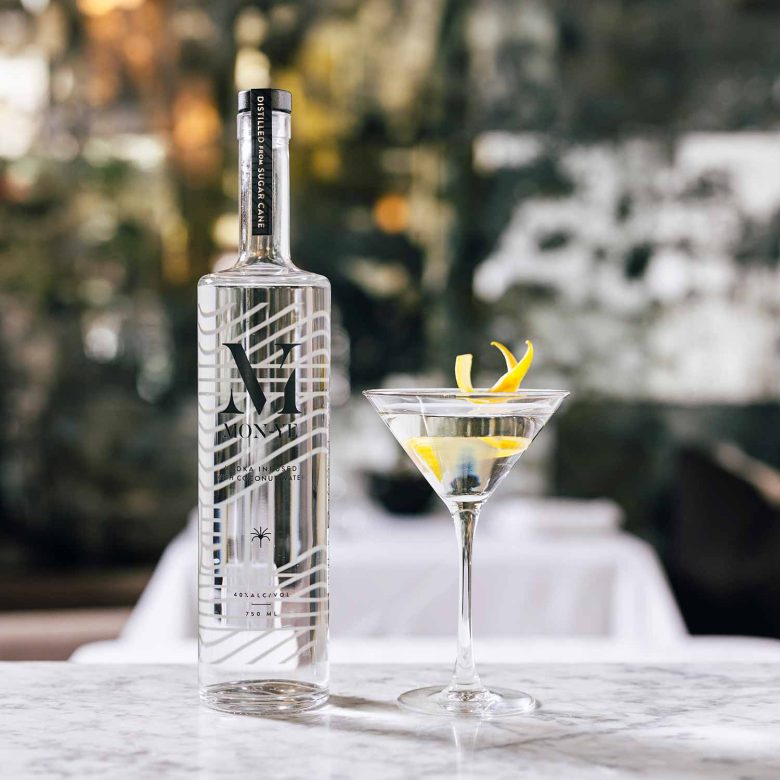 MON-YéVodka西非伏特加酒水包裝設(shè)計，紡織品團案+MV品牌logo設(shè)計