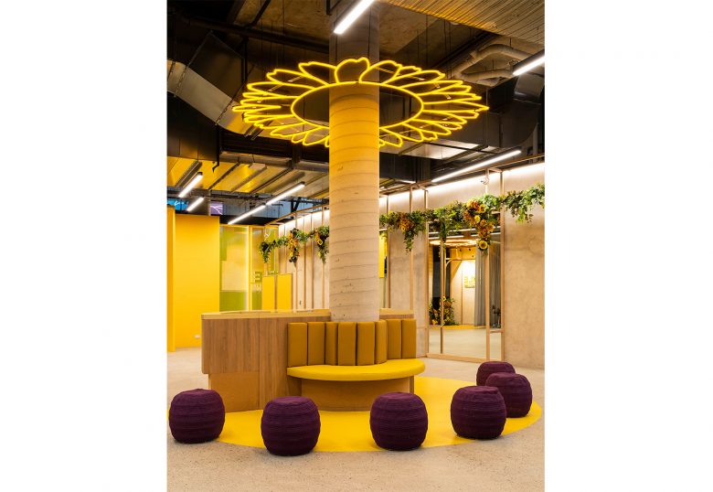 Sole藝術(shù)畫廊及辦公空間設(shè)計”向日葵“概念元素 Sole藝術(shù)畫廊及辦公空間設(shè)計”向日葵“概念元素