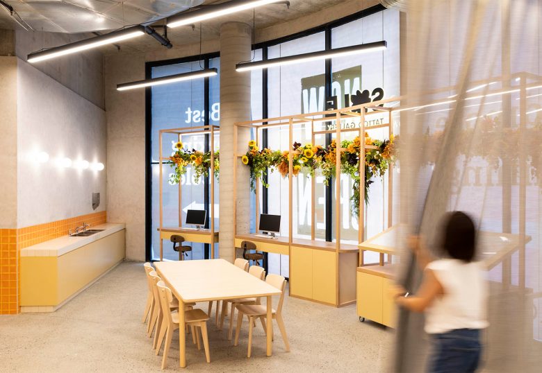 Sole藝術(shù)畫廊及辦公空間設(shè)計”向日葵“概念元素 Sole藝術(shù)畫廊及辦公空間設(shè)計”向日葵“概念元素