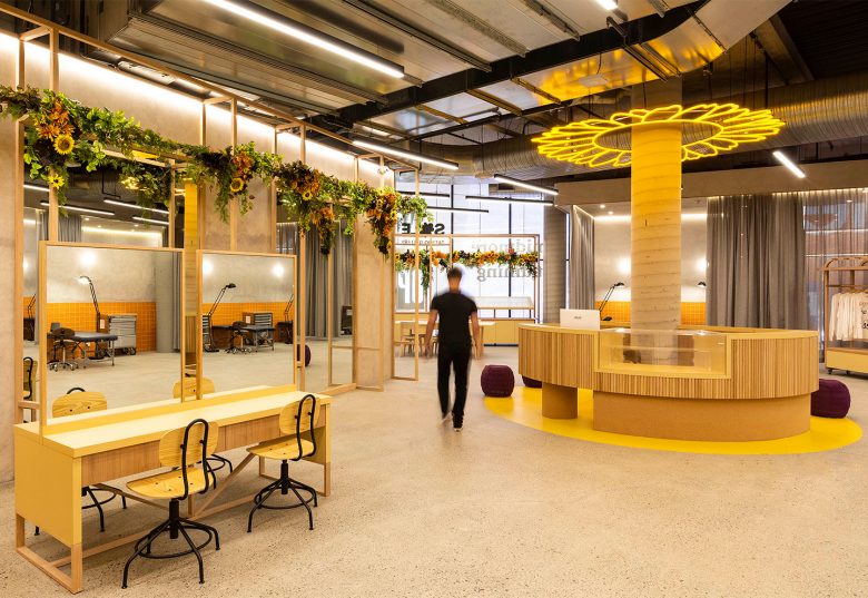 Sole藝術(shù)畫廊及辦公空間設(shè)計”向日葵“概念元素 Sole藝術(shù)畫廊及辦公空間設(shè)計”向日葵“概念元素