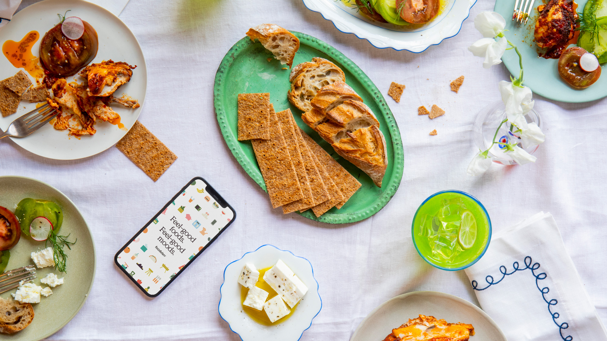 Foodvisor個(gè)人營(yíng)養(yǎng)健康應(yīng)用程序品牌vi形象設(shè)計(jì)鱷梨吉祥物設(shè)計(jì)