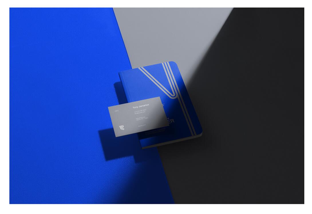 Recore 航運(yùn)貨運(yùn)物流公司logo設(shè)計(jì)vi設(shè)計(jì)，雙線條“R”字母與藍(lán)灰配色