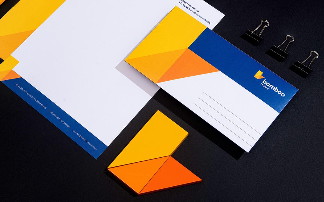 Bamboo Home 建筑公司品牌vis視覺(jué)識(shí)別設(shè)計(jì)，平面幾何色塊構(gòu)建立體效果