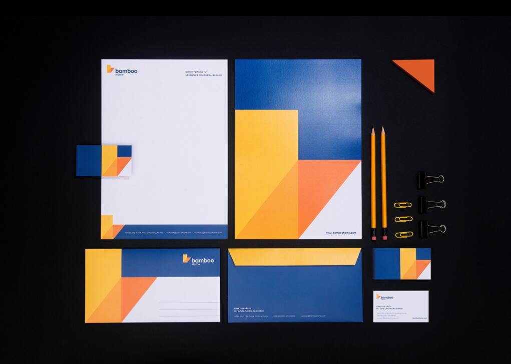 Bamboo Home 建筑公司品牌vis視覺識別設(shè)計，平面幾何色塊構(gòu)建立體效果