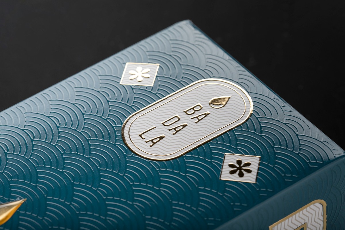 BADALA 精釀啤酒包裝設(shè)計(jì)“波紋金箔浮雕裝飾”風(fēng)格 BADALA 精釀啤酒包裝設(shè)計(jì)“波紋金箔浮雕裝飾”風(fēng)格