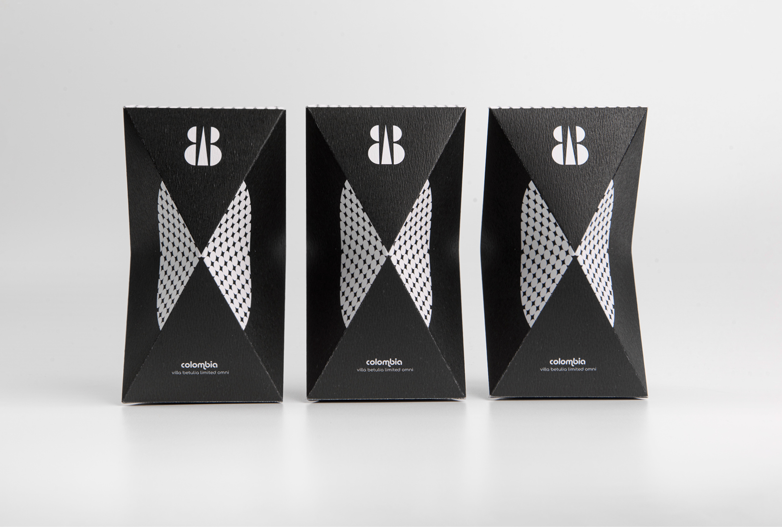 BAB咖啡品牌logo設(shè)計(jì)與黑白包裝設(shè)計(jì)，四角星底紋元素