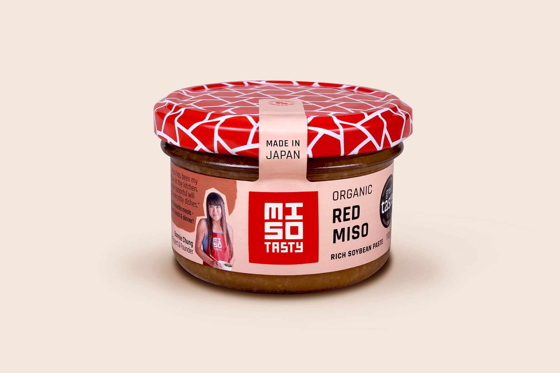 Miso Tasty日式味增調(diào)味品包裝設(shè)計(jì)，突出品牌logo與三角組合圖案識(shí)別元素