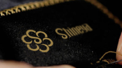 Shineya嫻婭高級定制女裝服飾品牌設計